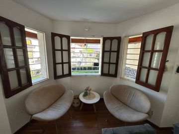 Alquiler Casa 4 dormitorios y pileta San Salvador