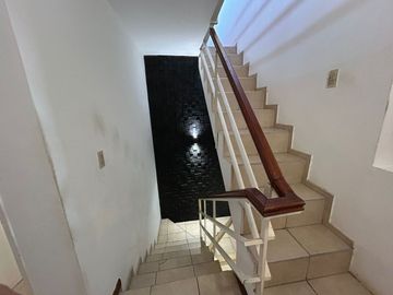 Alquiler Casa 4 dormitorios y pileta San Salvador