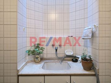 VENTA CASA  5 AMBIENTES  ITUZAINGO NORTE