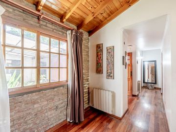 Venta casa 4 amb. Villa Luzuriaga pileta quincho