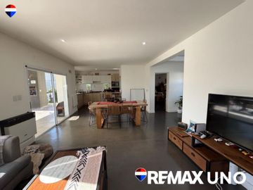 ALQUILER CASA EN SANTA ELENA | PILAR DEL ESTE