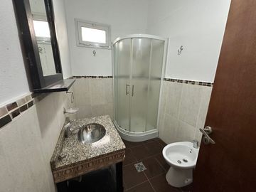 VENTA CASA MINA CLAVERO 2 DORM CERCA DE RUTA Y RIO