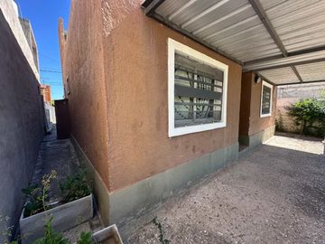 VENTA CASA MINA CLAVERO 2 DORM CERCA DE RUTA Y RIO
