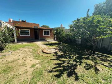 VENTA CASA MINA CLAVERO 2 DORM CERCA DE RUTA Y RIO