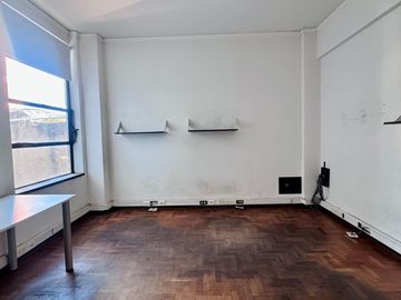 VENTA OFICINA ALSINA