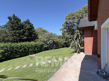 Casa 4 ambientes - Pinamar