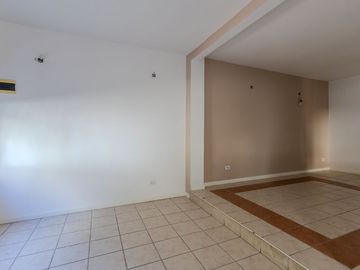 PH tipo casa 4 amb con terraza en Va. del Parque