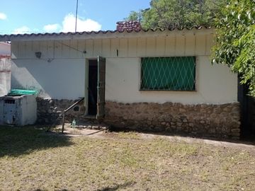 Venta Casa 2 dorm. Casa Grande