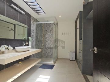 Casa sola en renta amueblada Mérida centro, Yucatán