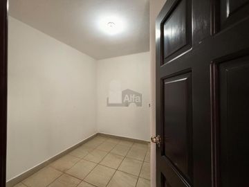 Casa sola en venta en El Relicario, San Cristóbal de las Casas, Chiapas