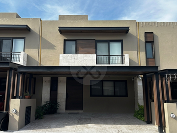 Casa en Renta en Villa Magna