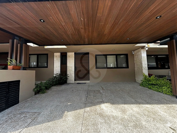 Casa en Renta en Villa Magna
