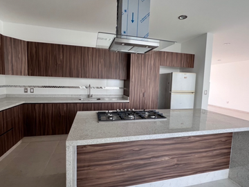 RENTA CASA QUERÉTARO JURIQUILLA