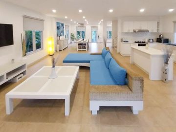 3 Bedroom House for sale in Bo Phut, Surat Thani