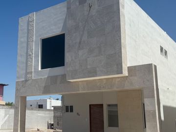 CASA EN VENTA EN LOMAS DEL VALLE, TORREON, COAH