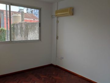 PTE ROCA 1544 01 02 - Dpto 2 dormitorios