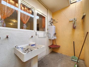 Casa en Venta en las Misiones Toluca, cerca del Aeropuerto, casa de 3 recámaras
