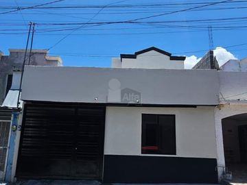 Casa sola en venta en Nuevo Mirasierra, Saltillo, Coahuila