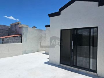 Casa sola en venta en Nuevo Mirasierra, Saltillo, Coahuila