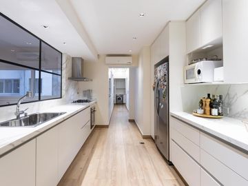 Departamento en ventan en el Palacio Alcorta en Palermo