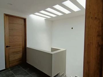 Casa en Bosques Tres Marías: 3 Recámaras, Asador