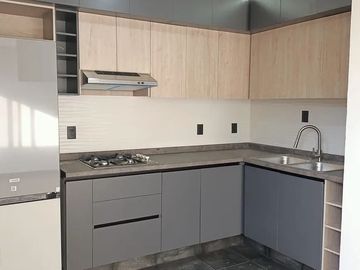 Casa en Bosques Tres Marías: 3 Recámaras, Asador