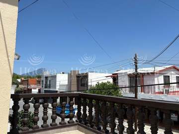 CASA EN VENTA Y/O RENTA EN ZONA SUR