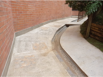 VENDO APARTAMENTO EN SABANETA,BETANIA,72MTS