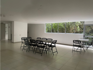 VENDO APARTAMENTO EN EL POBLADO, LOMA DEL ENCIERRO,87MTS