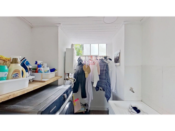 VENDO APARTAMENTO EN EL POBLADO, LOMA DEL ENCIERRO,87MTS