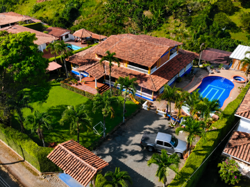 CHALET EN VENTA COMBIA - PEREIRA