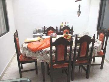 Edificio  con tres apartamentos en venta norte de cali