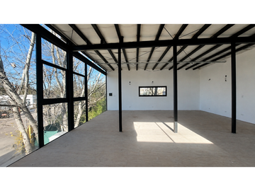 Oficina en Alquiler 70 m2 en Chacras de Coria, Luján