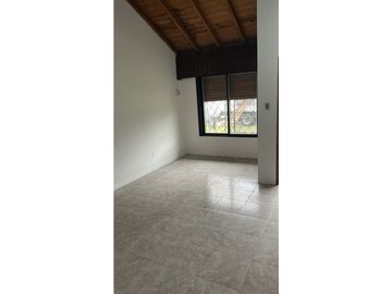 CHALET  3 AMBIENTES -ALQUILER