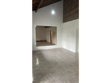 CHALET  3 AMBIENTES -ALQUILER