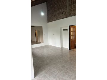 CHALET  3 AMBIENTES -ALQUILER