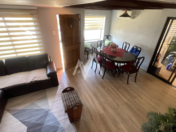 PROPIEDAD DE 4D2B EN MACUL EN VENTA