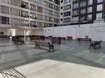 DEPTO DE 2D, 1B Y BODEGA EN VICUÑA MACKENNA 1207