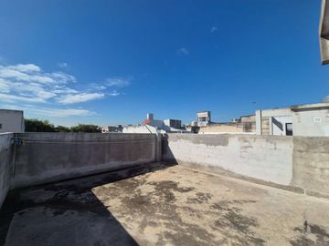 Venta PH 2 Ambientes en Villa Luro terraza propia