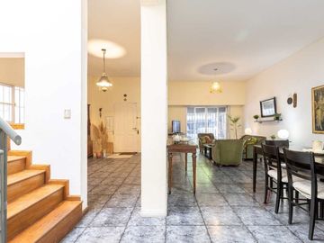 VENTA CASA LOTE PROPIO BARRIO RIVER OPORTUNIDAD !