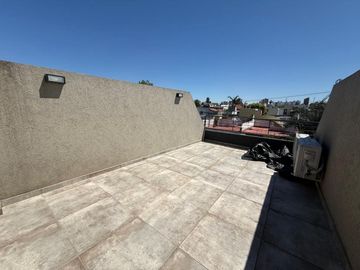 VENTA TRIPLEX 4 AM TERRAZA PATIO  COCH - RAMOS M.