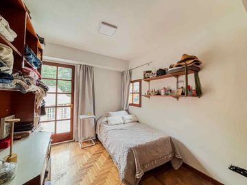 VENTA DE CASA 4 DORMITORIOS + PILETA