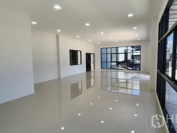 For rent or sale Factory 1100 sqm in Bang Bo, Samut Prakan