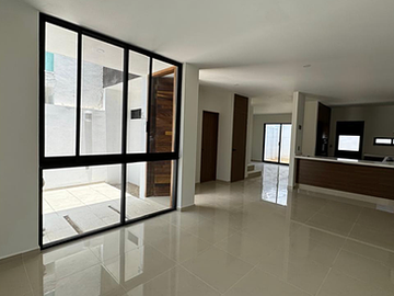 Casa en Venta en Av. Casa fuerte