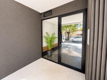 VENTA |MONOAMBIENTE A ESTRENAR CON BALCÓN Y VISTA PANORÁMICA | LINIERS