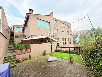Casa en Venta en Cerrada Bosques de la Herradura
