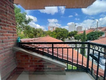 ARRIENDO de CASA RESIDENCIAL en PEREIRA