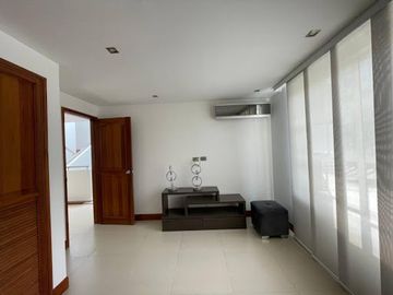 ARRIENDO de CASA RESIDENCIAL en PEREIRA