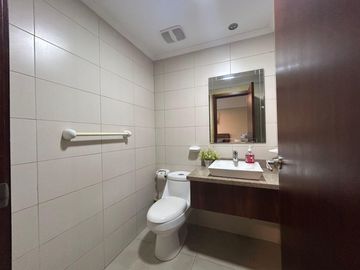Suite en Alquiler en Riverfront II en Puerto Santa Ana, Guayaquil AnsSa