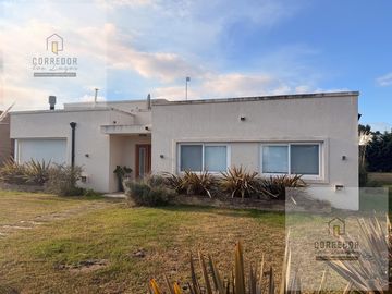 VENTA, CASA, COSTA ESMERALDA, RESIDENCIAL I, LOTE AL 400